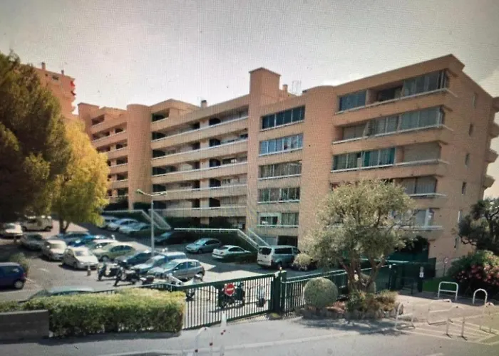 Joli Cozy Vue * Antibes